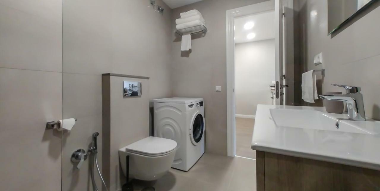 Apartment Beachfront In New Fuengirola